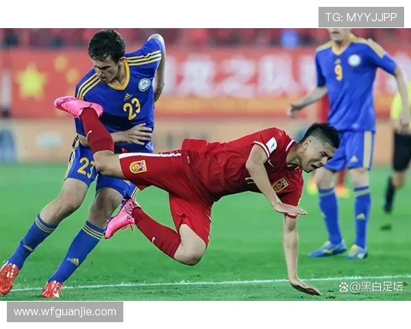 足球明星在赛场上逆袭成功击败劲敌展现超凡实力与团队合作精神