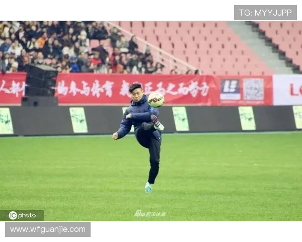 体育明星心目中的足球偶像与他们的热爱故事